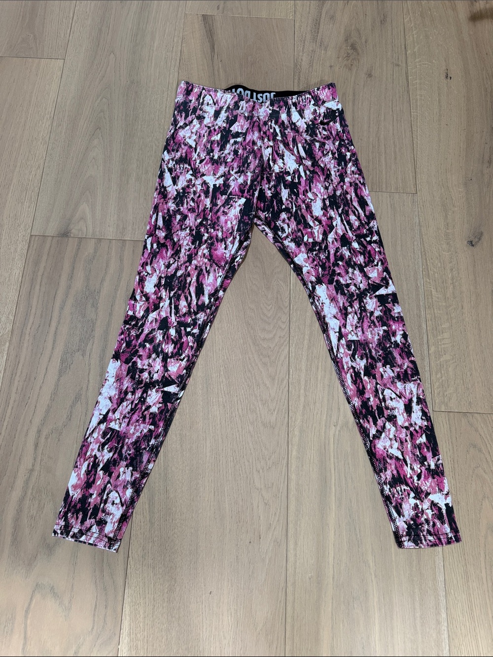 Nike Pink, Black & White Marble-Print Leggings